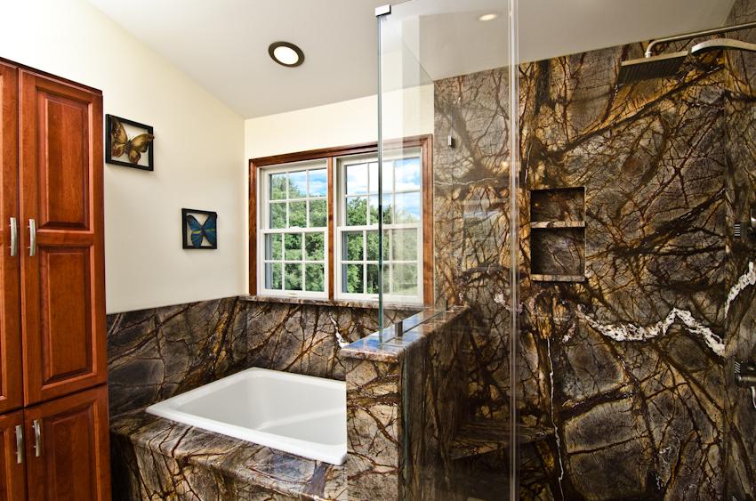 Rainforest Brown Bathroom